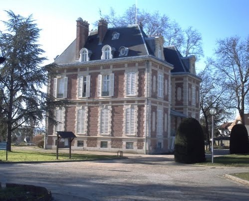 EREA Le Château du Lac (Ollainville) Image 1